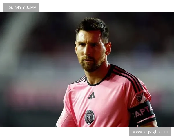 足球明星受伤瞬间集锦回顾痛苦与坚持的瞬间与荣耀的背影